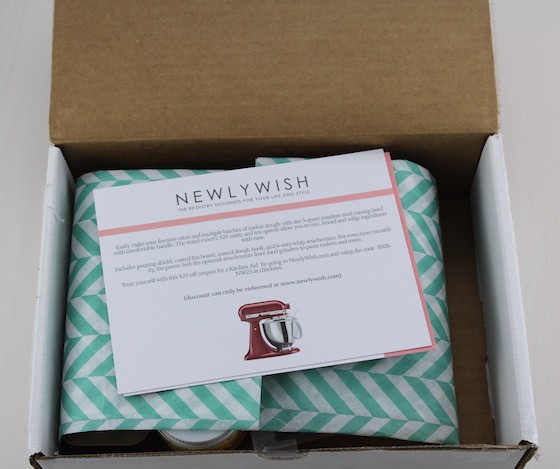 Studio Wed Box Subscription Review - April 2015 First Look