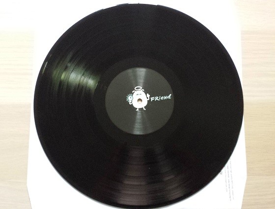 Vinyl Me, Please Subscription Box Review – April 2015 Side A