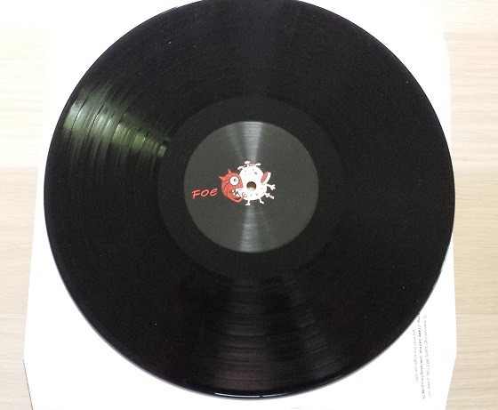 Vinyl Me, Please Subscription Box Review – April 2015 Side B