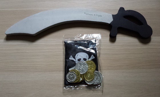 My Pretend Place Craft Subscription Box Review – May 2015 Sword