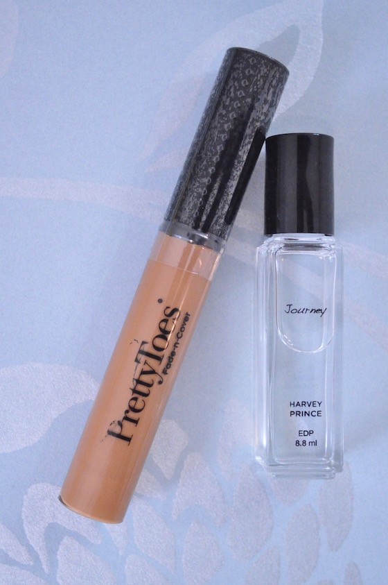 COCOTIQUE Limited Edition Mega Beauty Box Review - Spring 2015 - Items 6