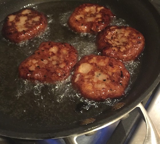 RawSpiceBar-June-2015-FryingFritters