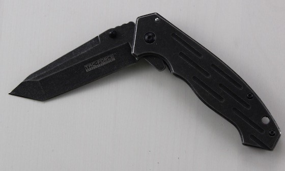 The Kinder Box Subscription Box Review - May 2015 Knife