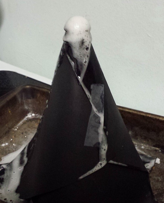 Magic School Bus Science Club Subscription Review – April 2015 - Volcano
