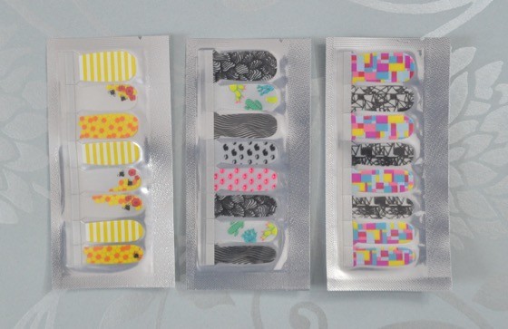 Monthly Mani Box by Scratch Subscription Box Review July 2015 - 5