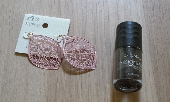 Better Half Box for Women Subscription Review - July 2015 - earrings-nail-polish