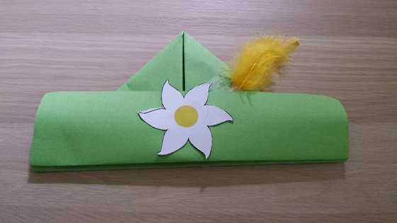 Bramble Box Props Subscription Box Review – June 2015 - hat