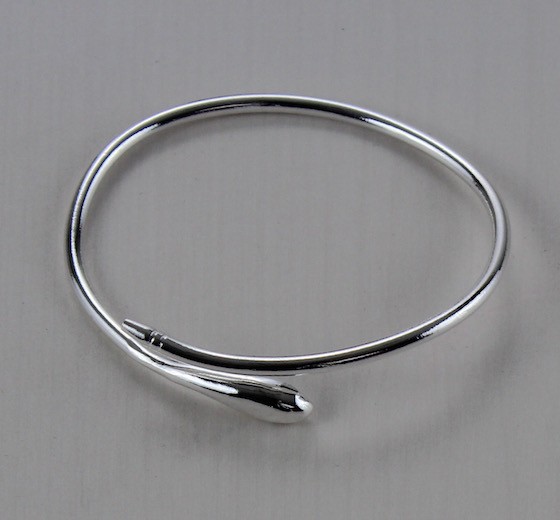 Cate & Chloe Subscription Box Review – July 2015 Bracelet