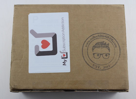 Collectible Geek Collector’s Cache Review – June 2015 - Box