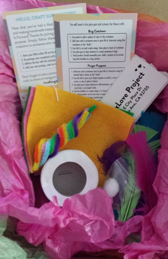 Crafting It Forward Subscription Box Review - July 2015 - inside