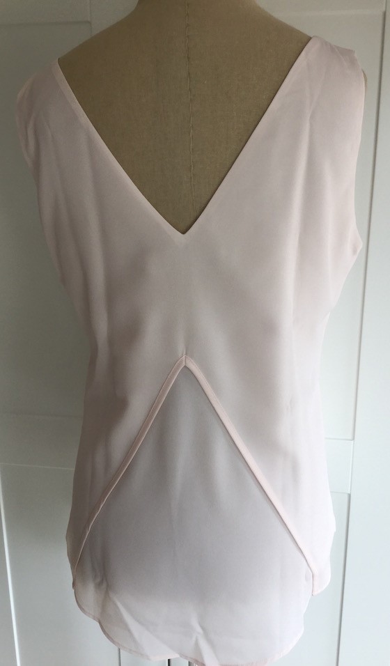 elizabeth-clarke-summer-2015-back
