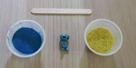 Green Kid Crafts Subscription Box Review – June 2015 - sand