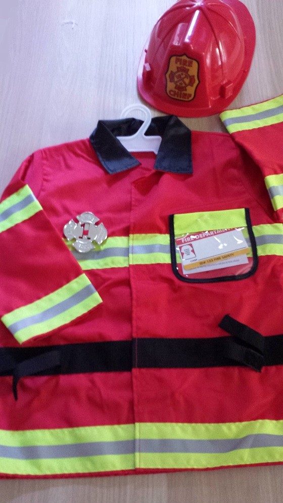 My Pretend Place Subscription Box Review – July 2015 - costume
