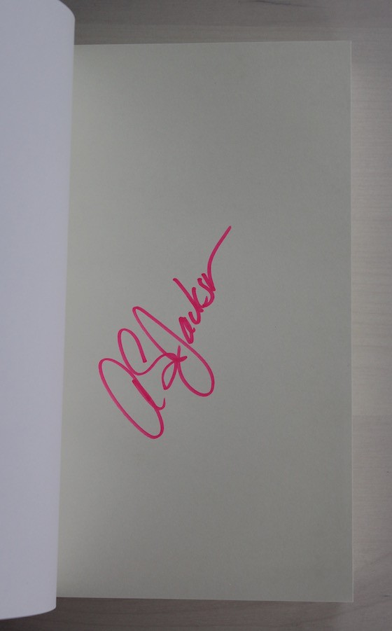 The Book Worm Box Subscription Review – June 2015 Signature