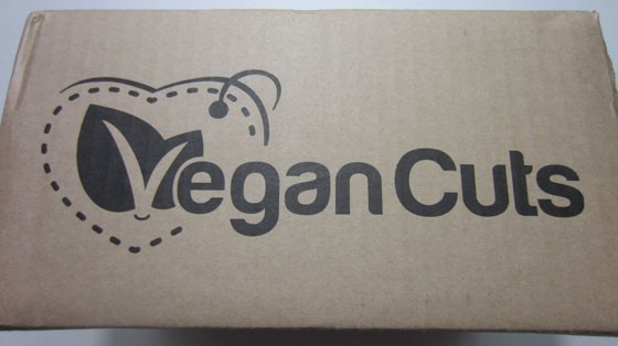 Vegan Cuts Beauty Box Subscription Review – July 2015 - box