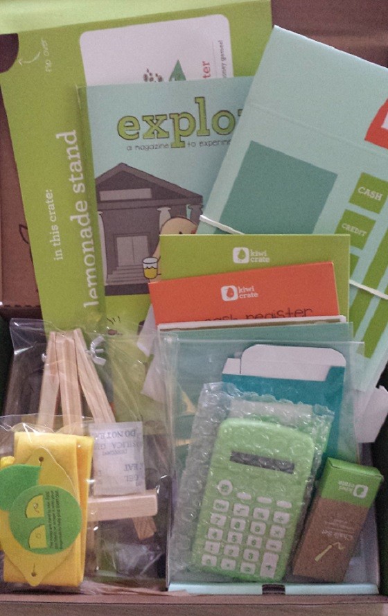 Kiwi Crate Subscription Box Review & Coupon – July 2015 - inside