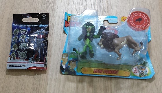 Nerd Block Junior Boys Subscription Box Review August 2015 - action figures