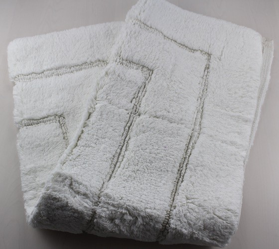 linen-crate-bathroom-august-2015-folded