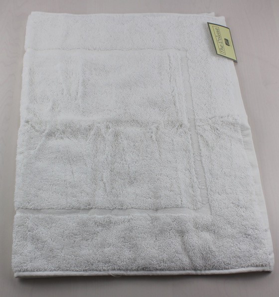 linen-crate-bathroom-august-2015-mat