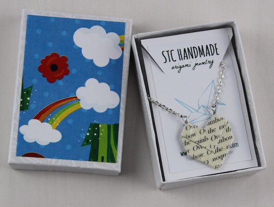 LitCube Book Subscription Box Review – August 2015 Necklace