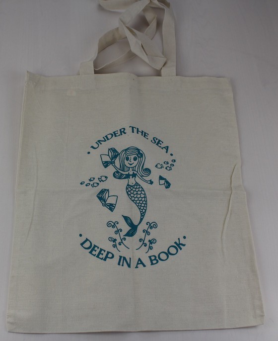 litcube-july-2015-tote