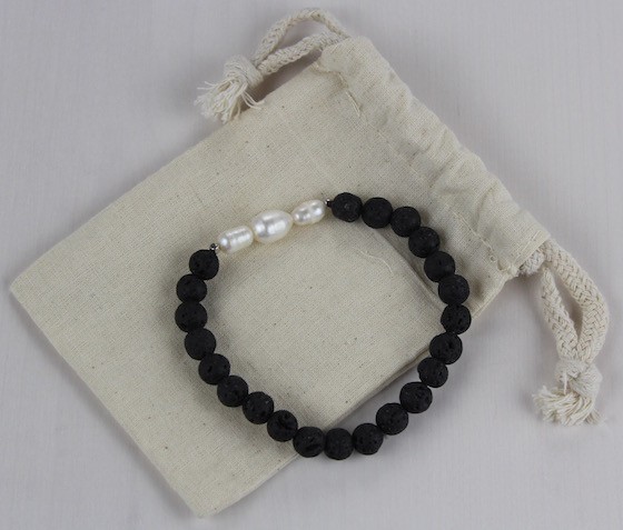 Yogi Surprise Jewelry Subscription Box Review – August 2015 Bracelet