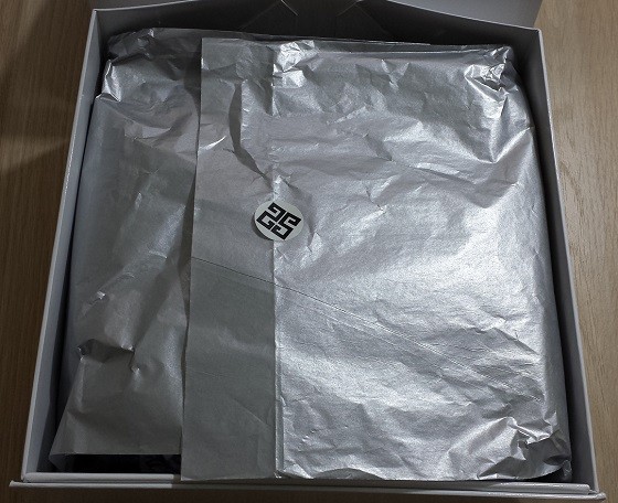 Fifth Avenue Style Subscription Box Review September 2015 - inside