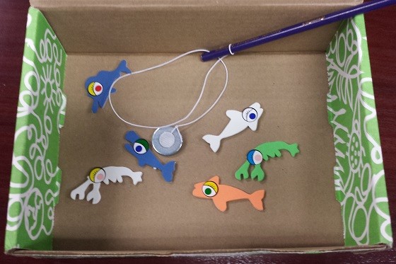 Green Kid Crafts Subscription Box Review August 2015 - fishing