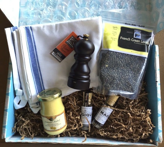 Hamptons Lane Subscription Box Review & Coupon September 2015 - Contents