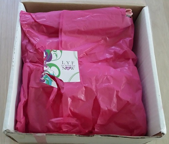 Love Yourself First Now Subscription Box Review September 2015 - inside