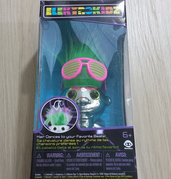 Nerd Block Junior Boys Subscription Box Review September 2015 - electrokidz
