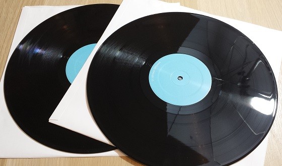 Vinyl Me, Please Subscription Box Review September 2015 - records