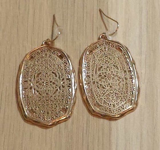 Wantable Accessories Subscription Box Review September 2015 - earrings