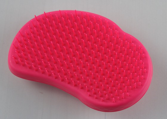 allure-beauty-box-september-2015-brush