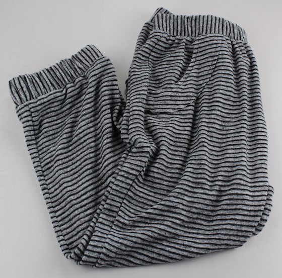 golden-tote-september-2015-149-jogger