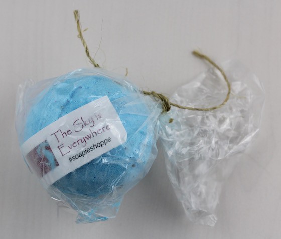 the-bookish-box-september-2015-bath-bomb