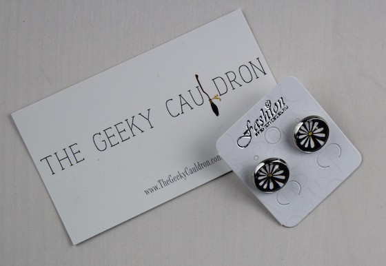 the-bookish-box-september-2015-earrings