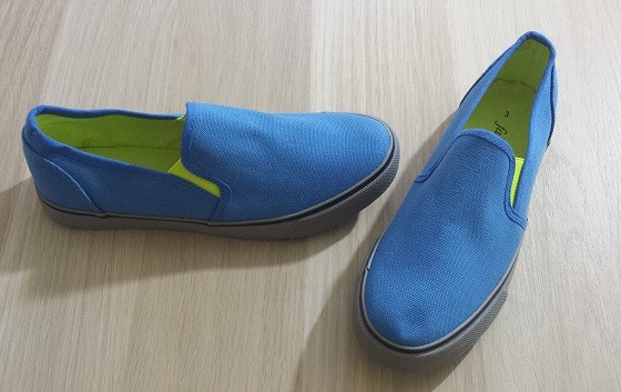 FabKids Boys Subscription Review & Coupon October 2015 - blue-shoes