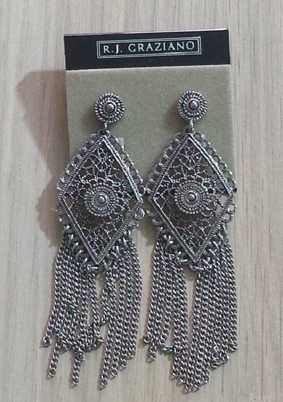 Fifth Avenue Style Subscription Box Review October 2015 - earrings