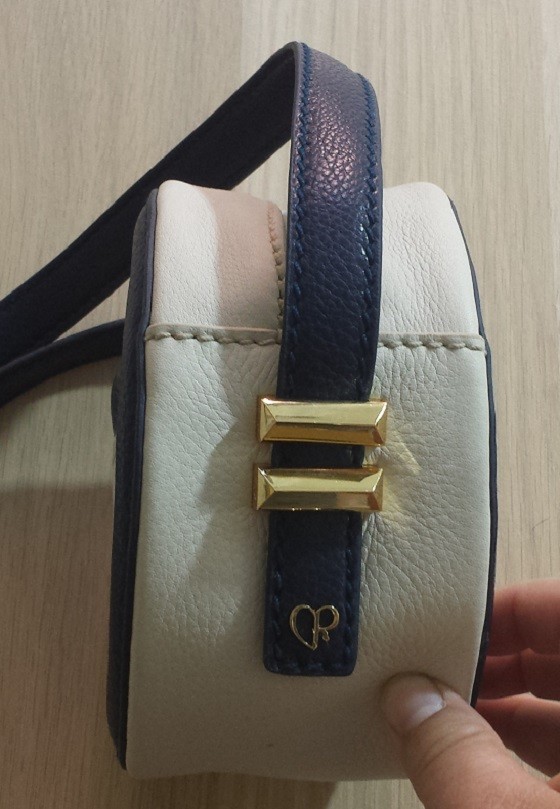 Fifth Avenue Style Subscription Box Review October 2015 - purse-2
