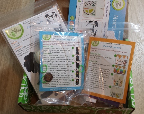 Green Kid Crafts Subscription Box Review September 2015 - inside