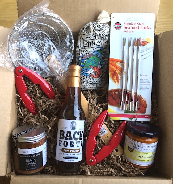 Hamptons Lane Subscription Box Review & Coupon October 2015 - Contents