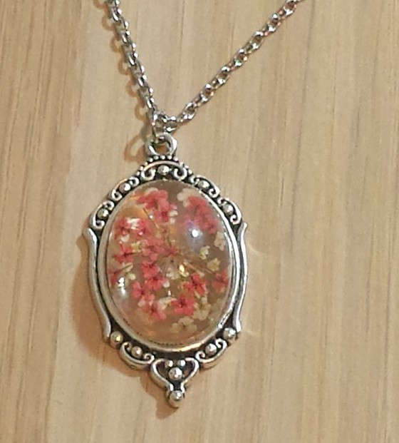 Juneberry Subscription Box Review October 2015 - necklace-2