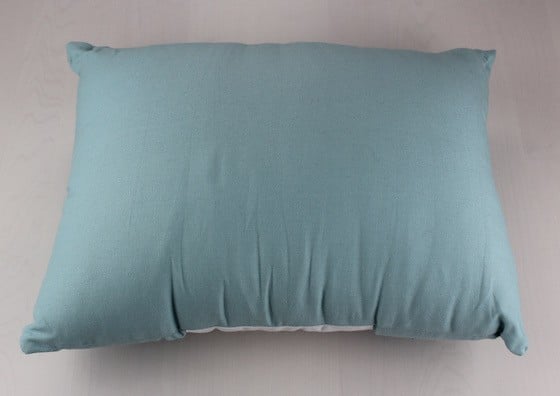 MSA-kloverbox-pillow-back