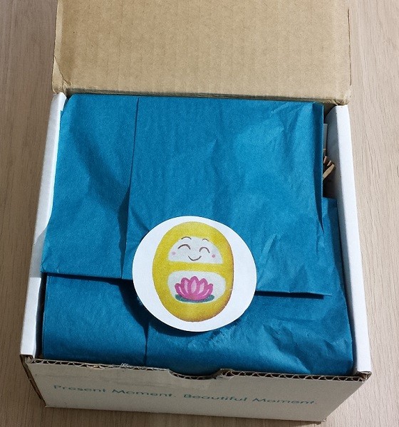 Mindfulness Box Subscription Box Review October 2015 - inside