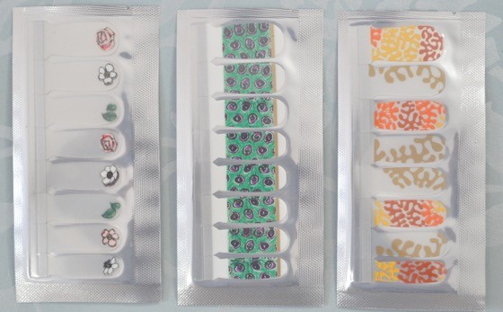 Monthly Mani Box by Scratch Subscription Box Review September 2015 - 15