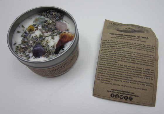 Yogi Surprise Anniversary Bonus Box Review October 2015 - candle