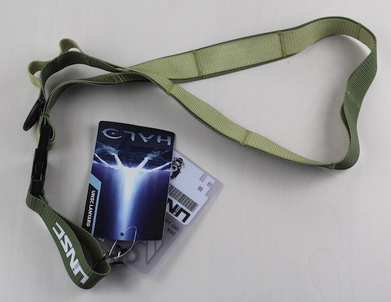 collectible-geek-oct-2015-halo