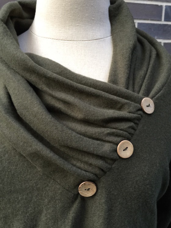 golden-tote-oct-2015-button