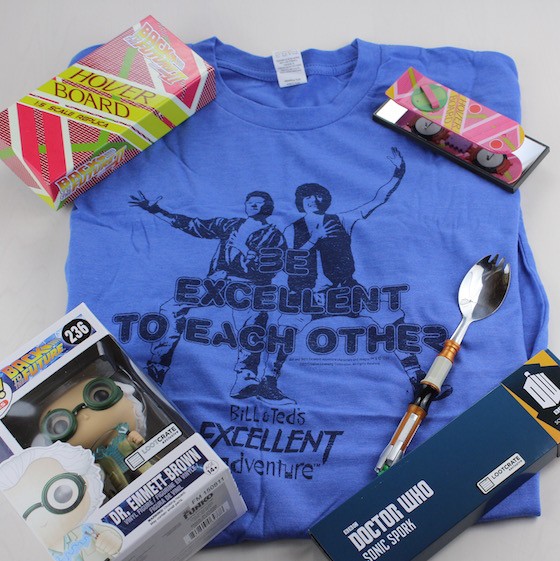 loot-crate-oct-2015-items